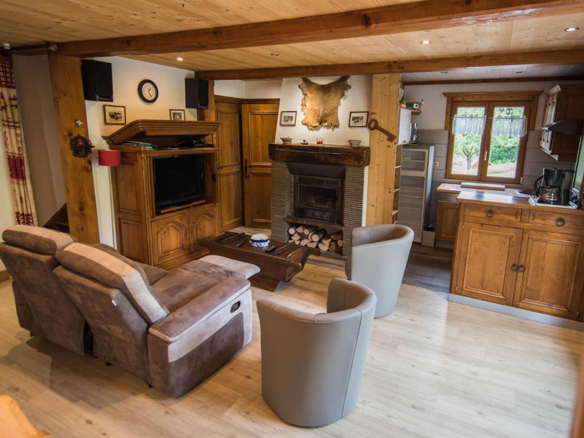 Charming Chalet In Ventron With Terrace Exteriér fotografie